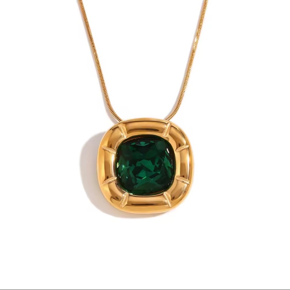 Elegant Green Gemstone Jewelry Set Stainless Steel Gold plated